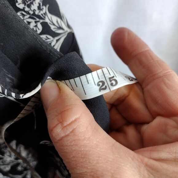 Roz & Ali tank top - Picture 5 of 7